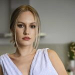 Ilinca Gheorghiu, fiica actorului Mircea Gheorghiu, se alătură distribuției serialului „Ana – Mi-ai fost scrisă în ADN”, ce va fi difuzat în curând la Antena 1. 2 ilinca gheorghiu fiica actorului mircea gheorghiu face parte din distributia serialului ana mi ai fost scrisa in adn difuzat in curand la antena 1 6751927c7cabc