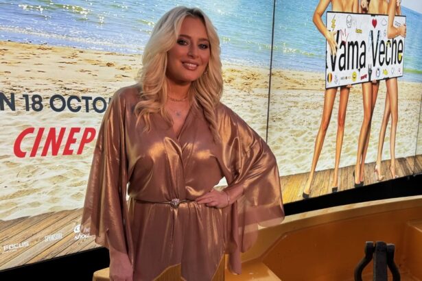 imagine rara cu laura cosoi in sala de sport cum arata dupa a patra nastere pentru anul viitor imi propun sa ma concentrez si mai mult 675c2c8c75285