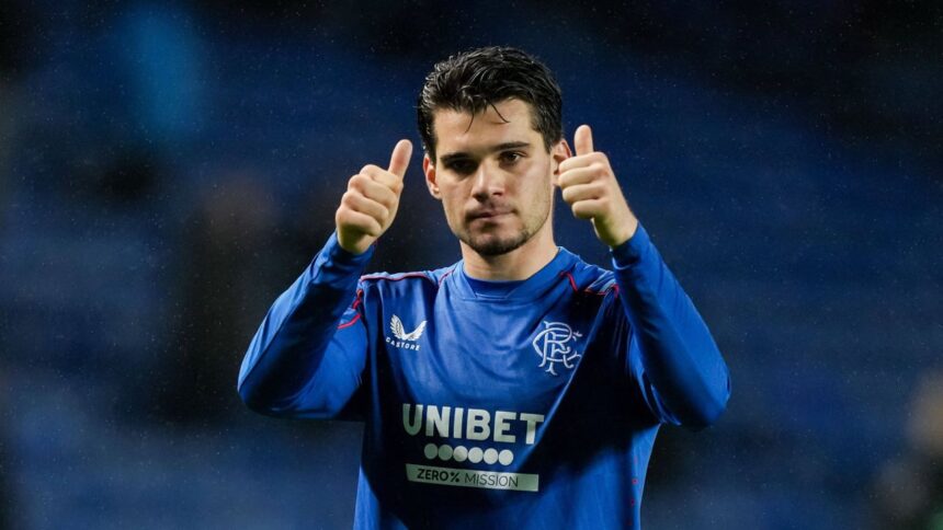 „Fanii lui Rangers, la unison: 'Îmi voi numi copiii după tine!' după ce Ianis Hagi a avut două assist-uri în meciul cu Kilmarnock” 1 imi voi numi copiii dupa tine fanii lui rangers la unison dupa ce ianis hagi a avut doua assist uri in meciul cu kilmarnock 67515b2faa67b