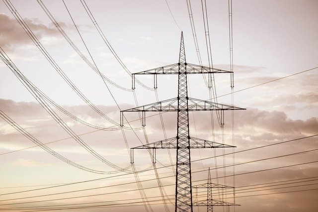 Importuri-record de electricitate în România. De ce unii producători își reduc intenționat producția 1 importuri record de electricitate in romania de ce unii producatori reduc intentionat productia 675186ff96f13