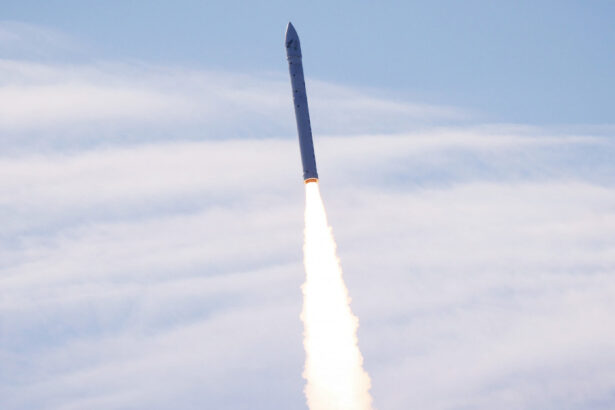 incercarea primei companii nipone de lansa sateliti in spatiu s a soldat cu un imens esec cat a durat zborul rachetei kairos 67629ae77c57d
