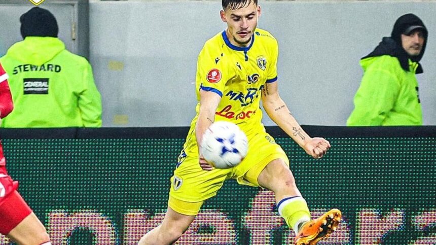 interviu portarul din premier league care a marcat 6 goluri intr un meci a debutat la petrolul ploiesti in 0 0 cu dinamo acum joc pe postul de fundas 676559eec577b