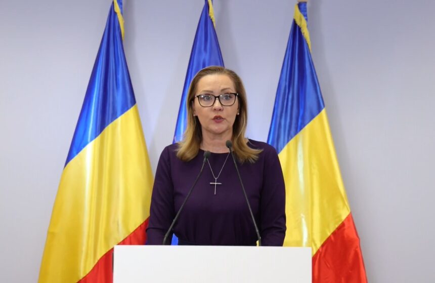 lasconi si a propus sa ne scape de rusia ma bucur ca nu v ati jucat ruleta ruseasca cu aceste alegeri dumnezeu ne va ajuta sa tinem departe rusia de tara noastra 674df8cb4a1c3