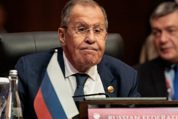lavrov rusia e dispusa sa colaboreze cu viitoarea administratie trump dar sua trebuie sa faca primul pas 676d69e79d499