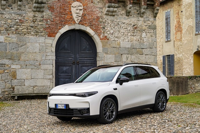 leapmotor lanseaza primul automobil hibrid in europa pentru a ocoli taxele vamale 676a462782091