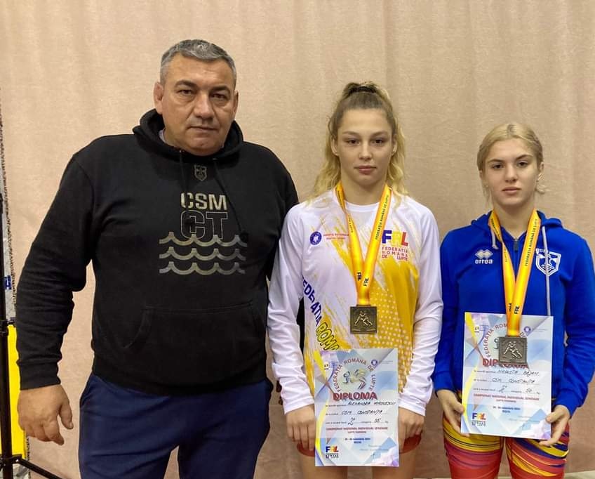 Luptătorii de la CSM Constanța au obținut 5 medalii la Campionatele Naționale 1 luptatorii de la csm constanta au cucerit 5 medalii la campionatele nationale 674c8e6e6b0d5