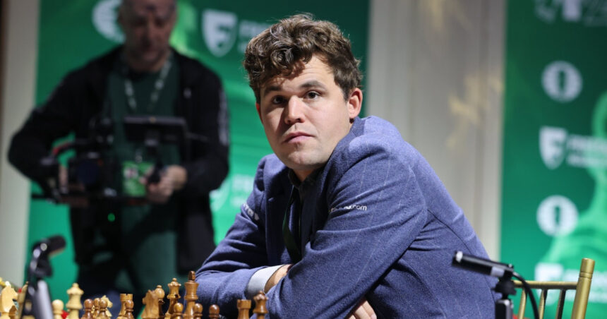 magnus carlsen se intoarce la campionatul de sah dupa ce regulamentul a fost schimbat ca sa poata juca in blugi 6772e24fc7d61