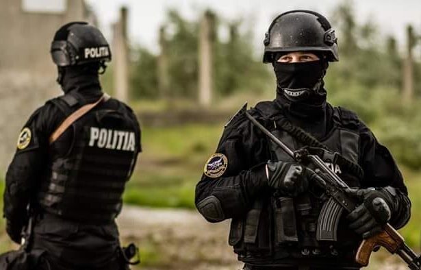 mai multi constanteni vizati de o ancheta a directiei arme explozivi si substante periculoase 6762992e221db