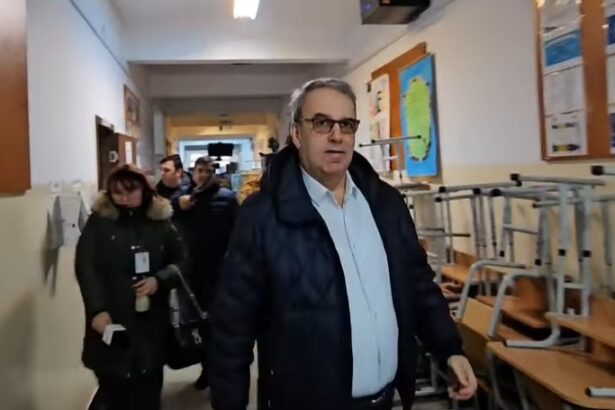 mesajele ascunse ale primarului chitac vom sti la finalul zilei care dintre cele doua tabere este mai puternica trebuie sa reducem functionarea statului 674c8805a6817