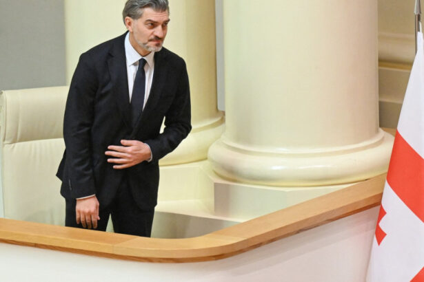 mihail kavelasvili investit presedinte al georgiei reactia salomeei zurabisvili dupa ce a parasit palatul prezidential 67713ecfbf960
