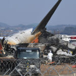 news alert video momentul in care un avion cu 181 de oameni la bord explodeaza dupa o aterizare fortata in coreea de sud 127 de morti 67710a3118a72
