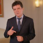 nicusor dan si a anuntat candidatura ca independent la alegerile prezidentiale romanii au transmis ca nu se mai poate ca s a mintit prea mult ca politicienii se prefac ca le rezolva prob 67605c39951e0