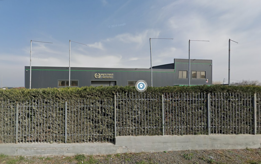 o firma din lumina cu datorii si pierderi de milioane de lei isi transforma sediul social in pensiune 6763b21b6d1fc