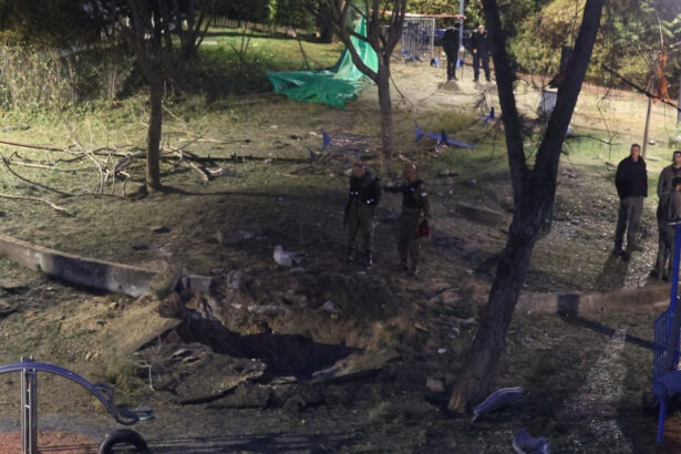 o racheta trasa din yemen a lovit un parc din tel aviv 30 de raniti in urma atacului 6766eac2dbb74