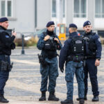 O rețea de români care furau ceasuri de lux și bijuterii în Spania a fost arestată. Ce metodă aplicau pentru a jefui victimele? 2 o retea de romani care fura ceasuri de lux si bijuterii in spania a fost arestata ce metoda foloseau pentru a jefui victimele 675185b38289e
