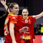 oana manea reverenta in fata noii nationale de handbal le au dat multora peste nas inclusiv mie fetele astea au valoare 67540c9a4c203