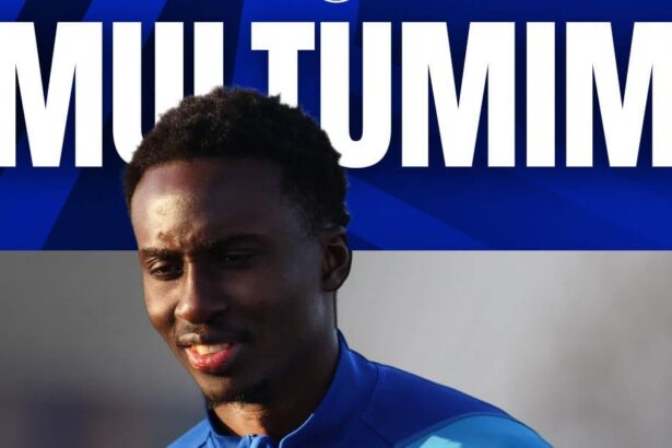 oficial adrian mititelu ii da afara pe toti trei fotbalisti out de la fc u craiova 67599a42f0fa9
