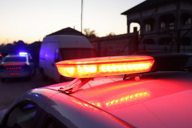 operatiune de salvare la limita politistii l au oprit pe un barbat care amenintase ca se va sinucide voia sa faca o bomba 675edfe3d0454