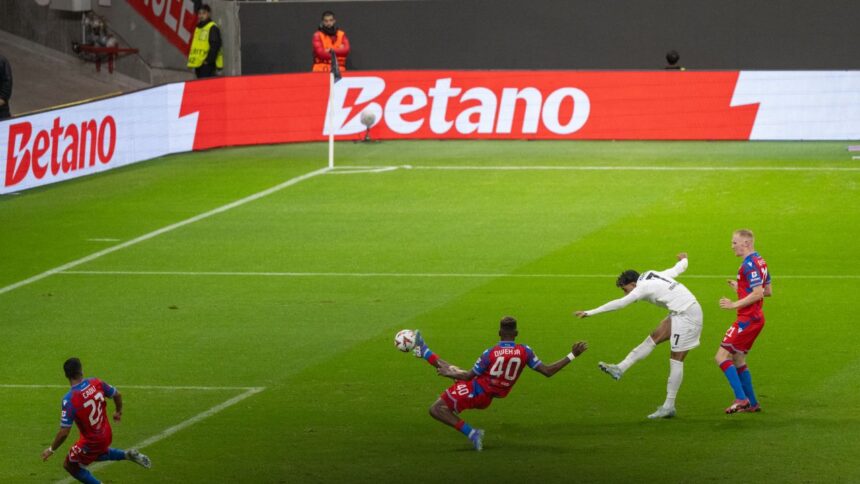 Kaizen Gaming: Implicare directă în fotbal prin parteneriatul recent cu UEFA Europa League și UEFA Conference League 1 p kaizen gaming in prima linie a actiunii din fotbal prin parteneriatul recent cu uefa europa league si uefa conference league 675aa3eb9297b