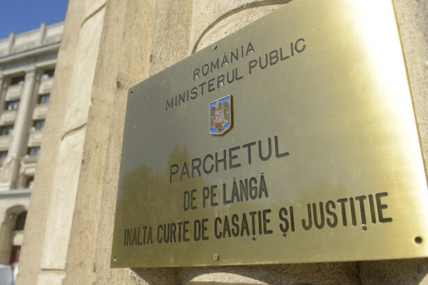 parchetul general spune ca nu a primit documentele declasificate de csat insa analizeaza declansarea unei investigatii penale 6750a837d4173