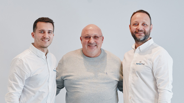 PartnerVet, sprijinit de D Craig Holding și de Vetimex Capital, își extinde operațiunile prin preluarea unei noi clinici 1 partnervet sprijinit de d craig holding si de vetimex capital continua extinderea operatiunilor si preia o noua clinica 67628759164ee