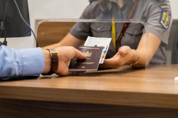 pasaportul simplu electronic va fi livrat gratuit la orice adresa din romania 6773c22f577b5