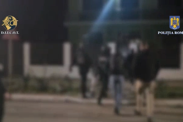 perchezitii in constanta si brasov trei tineri retinuti pentru trafic de minori si proxenetism 675066b974481