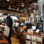 peste 10 000 de angajati starbucks intra in greva 67658cd0aec94