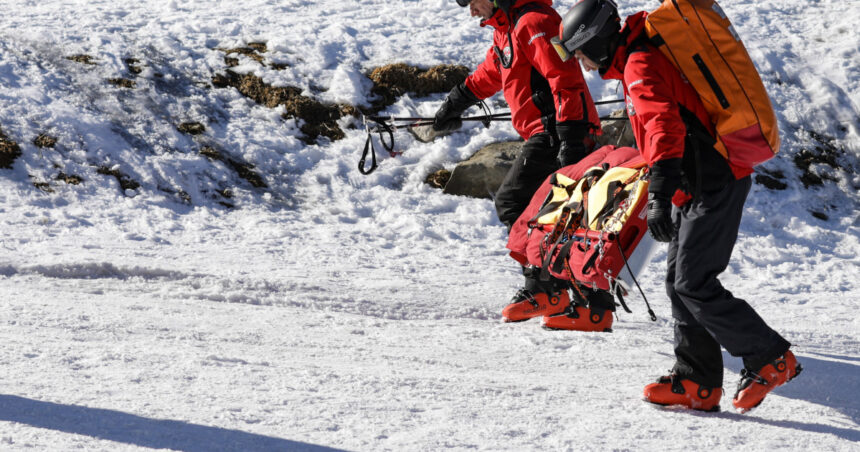 peste 130 de persoane au fost salvate de salvamontisti in ultimele 24 de ore ce trebuie sa faci daca asisti la un incident pe munte 6772708c5c363