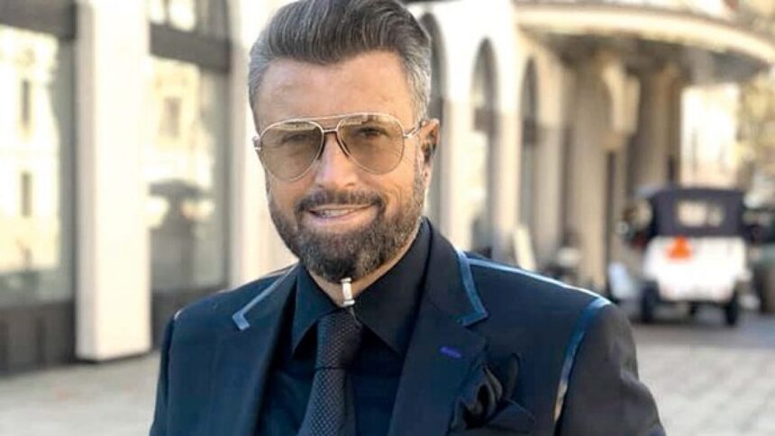 Planurile lui Cătălin Botezatu pentru Crăciun s-au năruit: designerul a pierdut o sumă importantă de bani și a ratat croaziera mult visată, iar apoi urma să plece în Tulum. 1 planurile lui catalin botezatu pentru craciun s au naruit designerul a pierdut o suma importanta de bani si a ratat croaziera mult visata apoi trebuia sa plec in tulum 676fc221eabe2