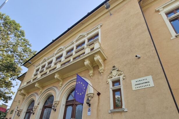 politist de la rutiera lovit cu pumnul in piept si cu piciorul in burta iata prima decizie a judecatoriei constanta 676d1de7229c3