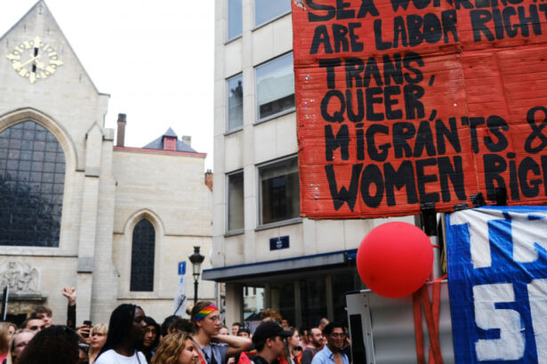 premiera mondiala belgia le ofera lucratoarelor sexuale asigurari de sanatate pensii concedii si ajutor de somaj 674c5b2a0eb56