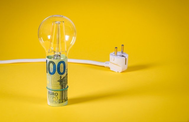 Prețul electricității a atins niveluri din timpul crizei energetice pe piețele europene din cauza absenței vântului. 1 pretul electricitatii a ajuns la nivelurile din timpul crizei energetice pe pietele europene un motiv nu bate vantul 6759a51ba5efb