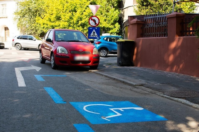 primaria capitalei propune mentinerea gratuitatii pentru autoturisme hibride in parcarile de utilitate generala 675dd4ed5349f