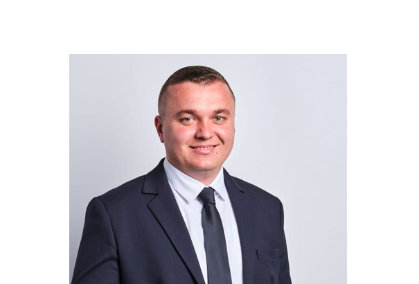 primarul comunei amzacea adrian gobeaja si consiliul local mesaj pentru cetateni cu prilejul zilei nationale a romaniei 674ca6f78a7db