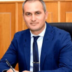 primarul din crevedia florin petre retinut pentru trafic de persoane dupa ce a exploatat un barbat cu handicap la ferma sa 67597273ef8d9