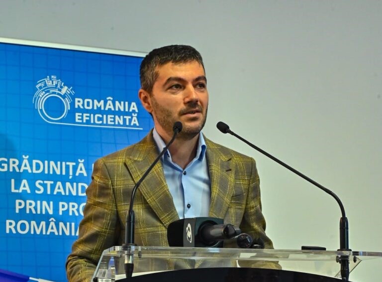 primarul orasului ovidiu george scupra mesaj pentru cetateni de ziua nationala a romaniei 674c807f3087d