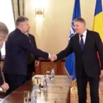 pro europenii au iesit de la ilegitimul iohannis fara nici o solutie si au plecat la crasma pentru alte discutii 6767ef59ada3a
