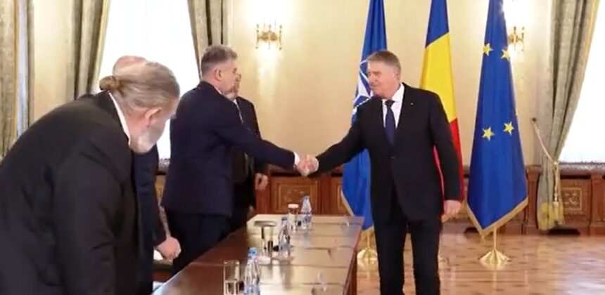 „Pro-europenii” au părăsit întâlnirea cu Iohannis fără soluții și au mers la crâșmă pentru alte discuții 1 pro europenii au iesit de la ilegitimul iohannis fara nici o solutie si au plecat la crasma pentru alte discutii 6767ef59ada3a