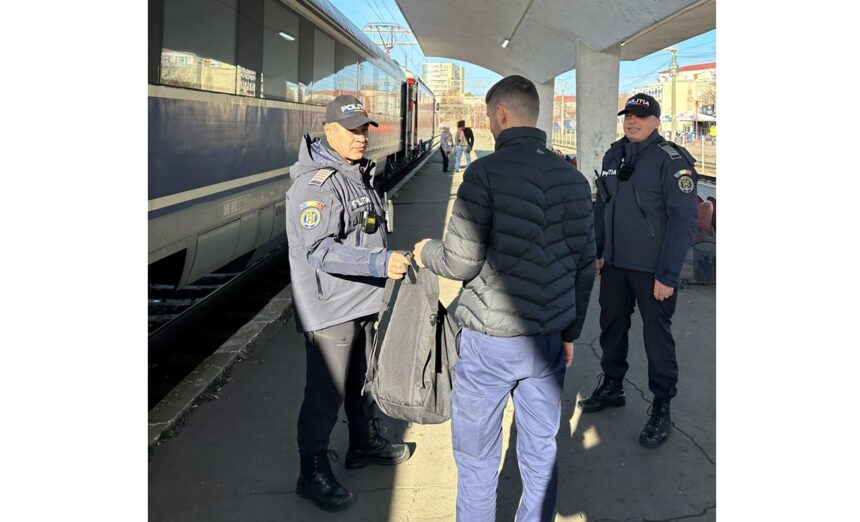 Profesionalism remarcabil: Doi polițiști din cadrul IPJ Constanța ajută un bărbat să-și recupereze bagajul uitat în tren. 1 profesionalism remarcabil doi politisti din cadrul ipj constanta ajuta un barbat sa si recupereze bagajul uitat in tren 675da0a8391c1