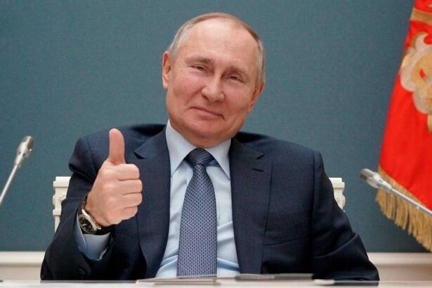 putin se distreaza cand aude de romania un candidat nu a fost pe placul autoritatilor si au decis sa numere din nou voturile 674e07c6d0f01