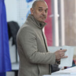 Radu Mihaiu, după ce PSD a ieșit de la negocieri: „Vrem să ne asumăm responsabilitatea de a salva România de dezastrul lăsat de domnul Ciolacu” 3 radu mihaiu dupa iesirea psd de la negocieri vrem sa ne inhamam la a salva romania de dezastrul lasat de domnul ciolacu 6764088053812