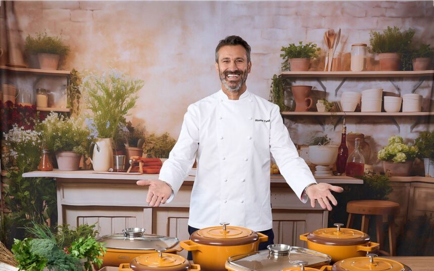 Rețeta recomandată de Nicolai Tand pentru masa de Revelion. Cu ce înlocuiește celebrul chef carnea de porc. „Dacă nu știi să o folosești, te pune jos.” 1 reteta recomandata de nicolai tand pentru masa de revelion cu ce inlocuieste celebrul chef carnea de porc daca nu stii sa o folosesti te pune jos 67729d160633c