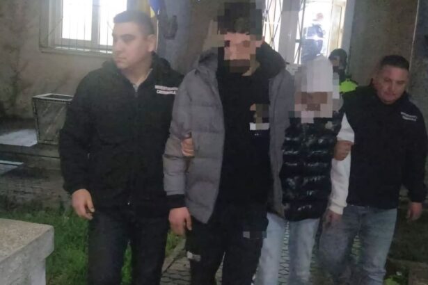 retinuti pentru 24 de ore dupa ce au furat bani si bunuri dintr o locuinta din medgidia 676e82f67dd18