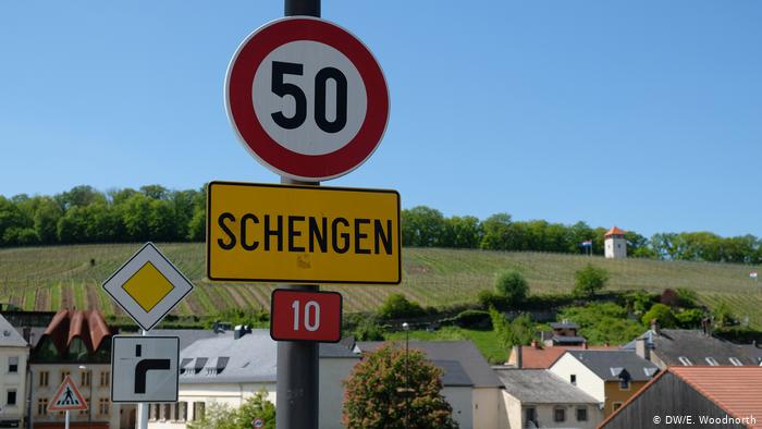 România devine membru Schengen începând cu 1 ianuarie! Vot crucial în Consiliul JAI 1 romania intra in schengen de la 1 ianuarie vot decisiv in consiliul jai 675aa7f6f0ef2