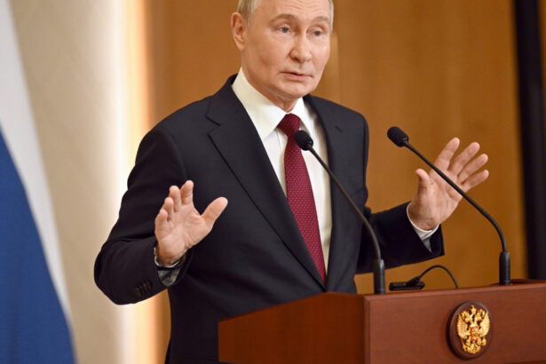 rusia vrea reguli mai aspre privind veniturile obtinute de agenti straini ce implica noile masuri 675bf1d693725