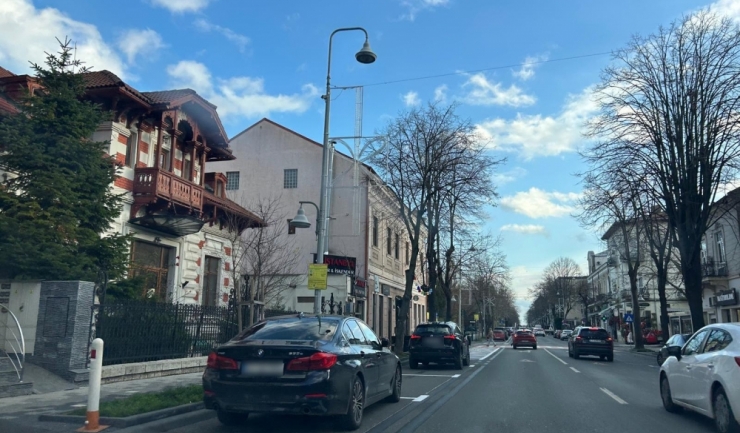 Se reorganizează traficul rutier pe bulevardul Tomis din Constanța, între bulevardul Mamaia și bulevardul Ferdinand. 1 se resistematizeaza traficul rutier pe bulevardul tomis din constanta intre bulevardul mamaia si bulevardul ferdinand 675d3b8d212b7