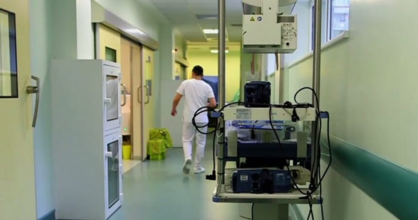 Sindicaliștii din Sănătate semnalează nereguli în proiectul OUG, inclusiv blocarea sporurilor și neactualizarea salariilor cu inflația. 1 sindicalistii din sanatate reclama nereguli in proiectul oug blocarea sporurilor si neactualizarea salariilor cu inflatia printre ele 676eec7fd5093