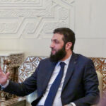 siria ar putea avea alegeri peste patru ani si o noua constitutie peste trei liderul rebelilor spune ca poporul s a eliberat singur 6771bdfeb86ba