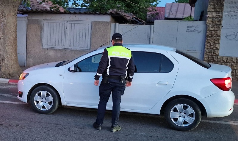 sofer beat si fara permis prins in medgidia conducea un autoturism fara asigurare si cu certificat suspendat 676e79eccf1f2